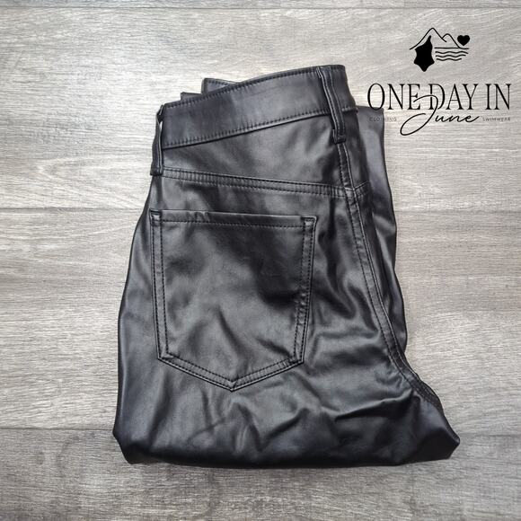 Old Navy High Rise OG Straight Faux Leather Pants Size 2 - Picture 6 of 6